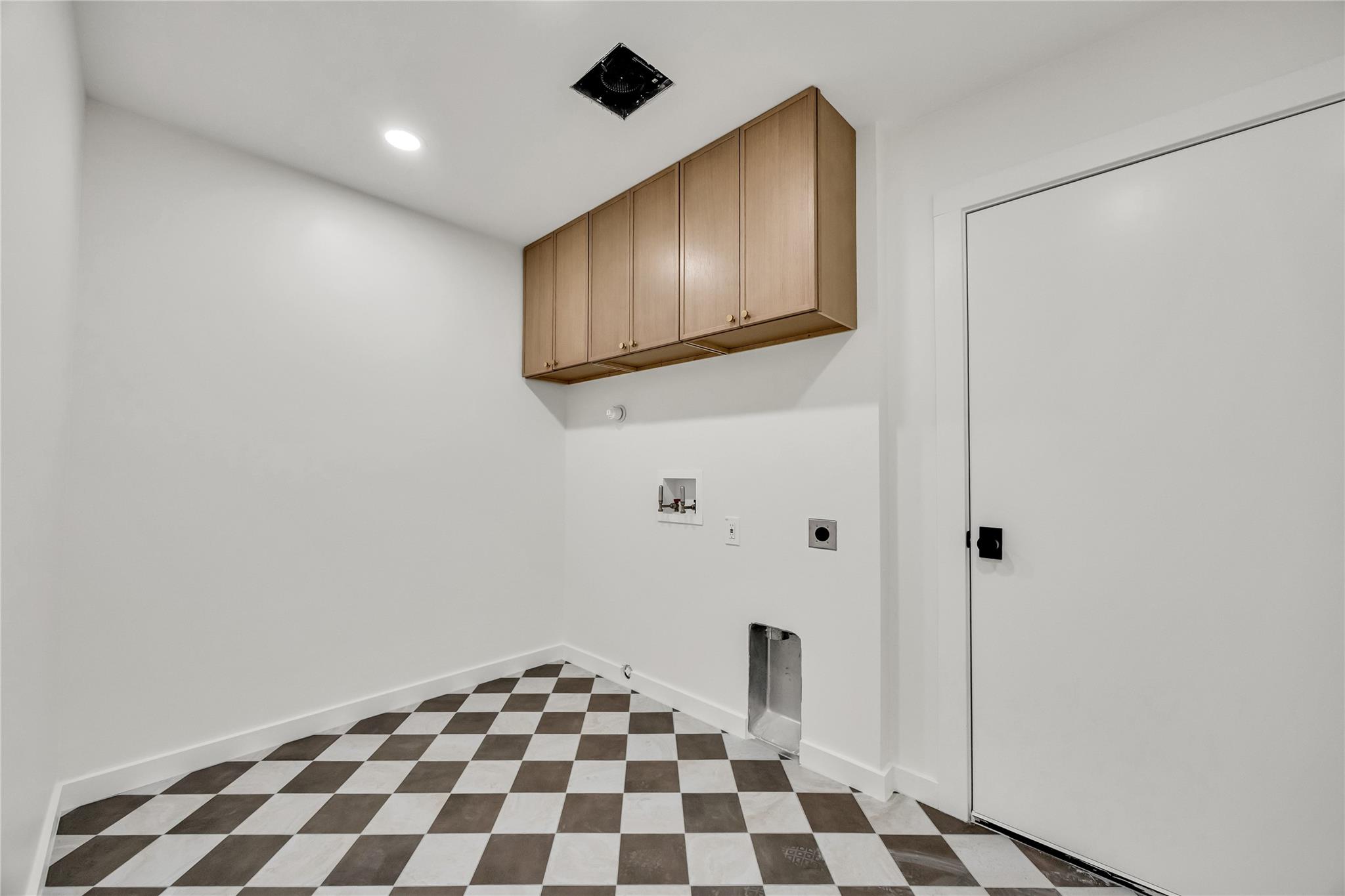 2501 Crownspoint Dr, Austin, TX 78748