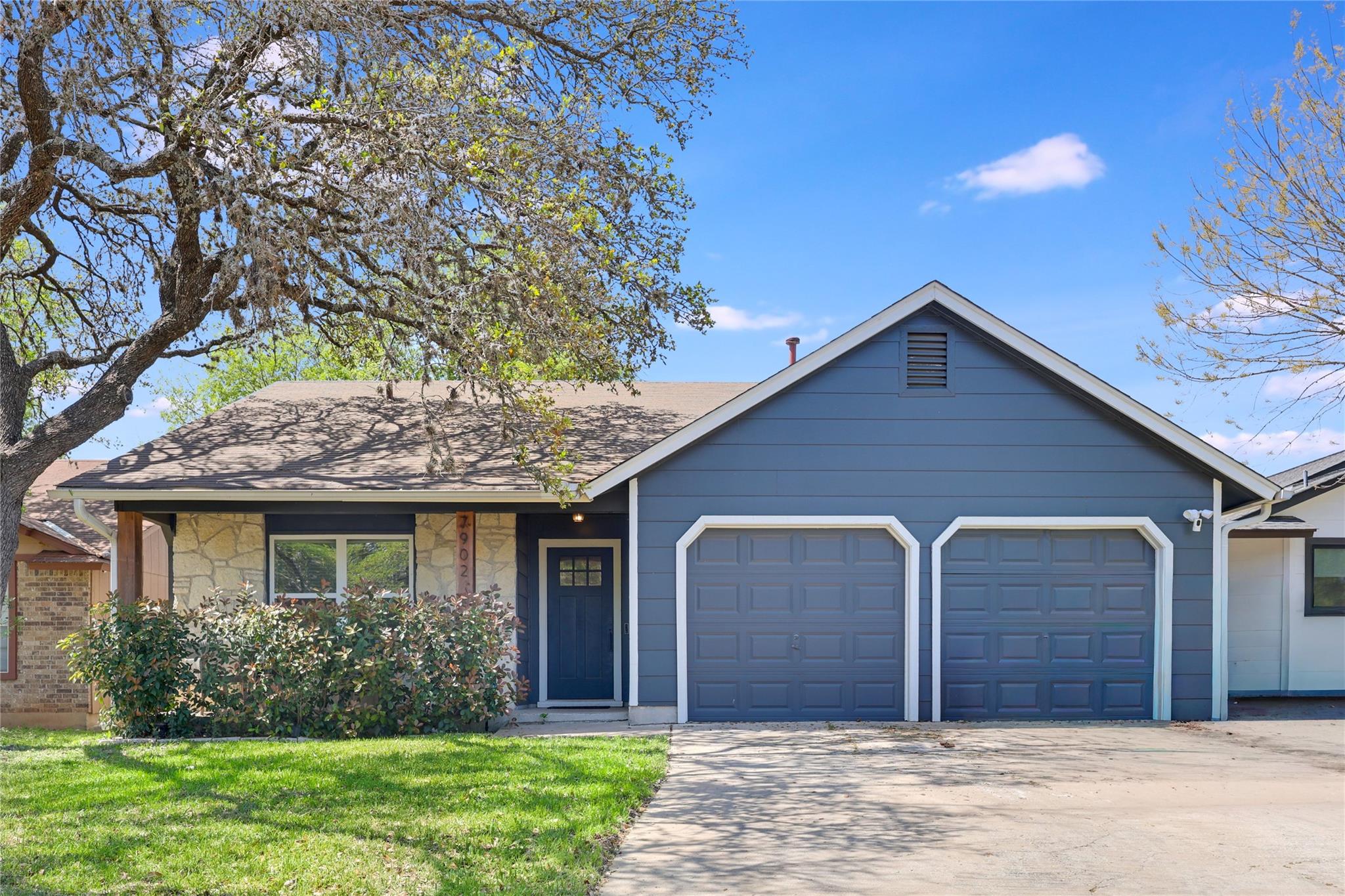 7902 Copano Dr, Austin, TX 78749