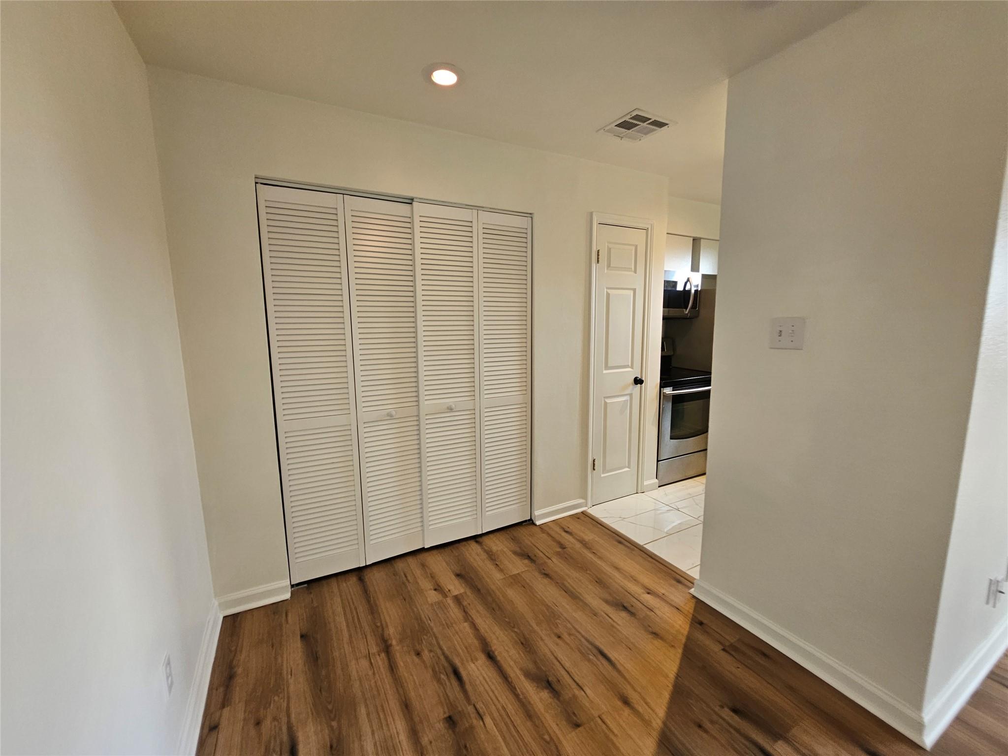 6903 Deatonhill Dr # 2, Austin, TX 78745