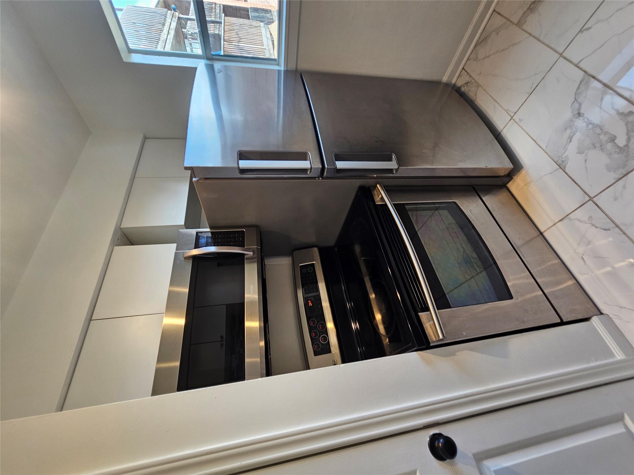 6903 Deatonhill Dr # 2, Austin, TX 78745