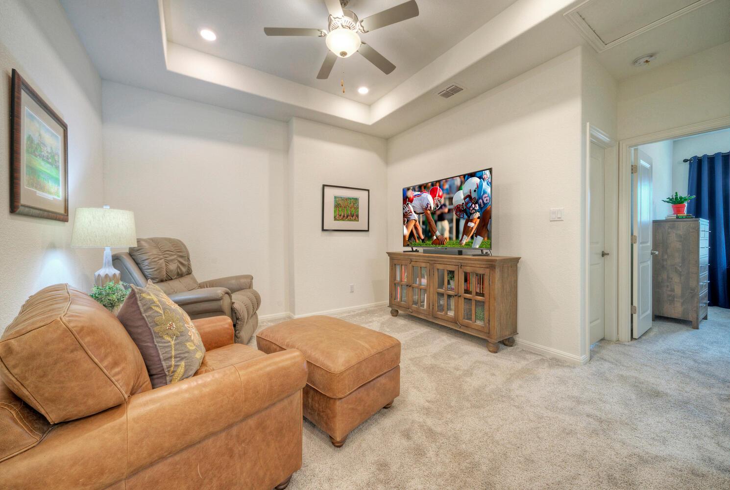 106 Cartwheel Bnd # 55, Austin, TX 78738