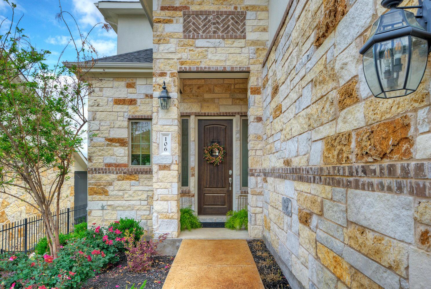 106 Cartwheel Bnd # 55, Austin, TX 78738