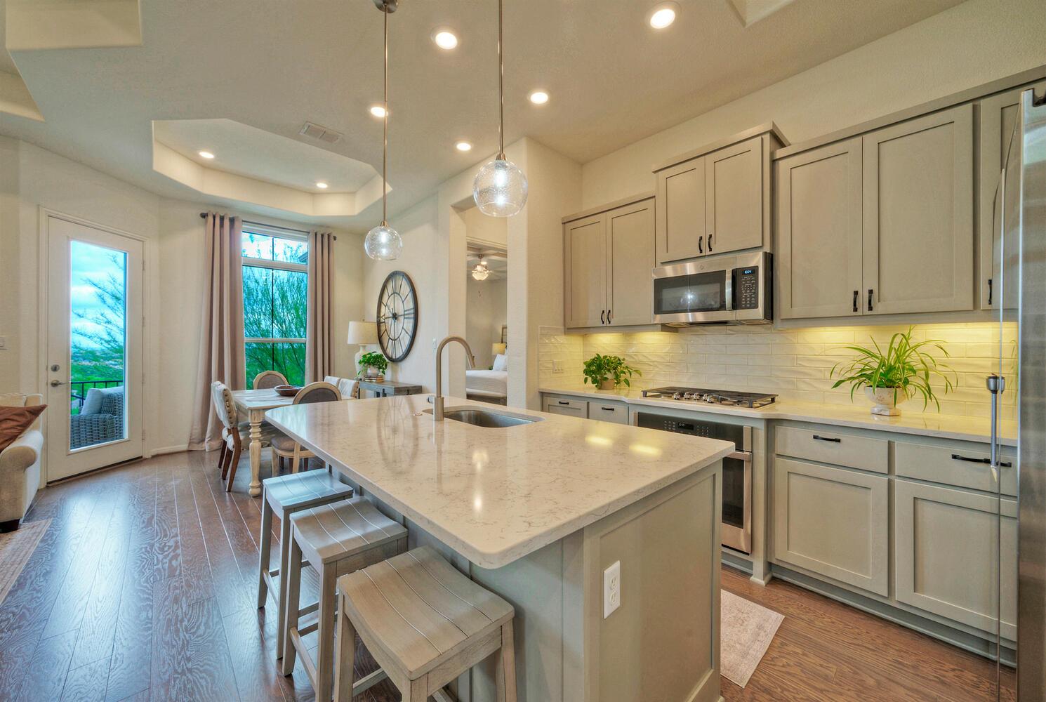 106 Cartwheel Bnd # 55, Austin, TX 78738