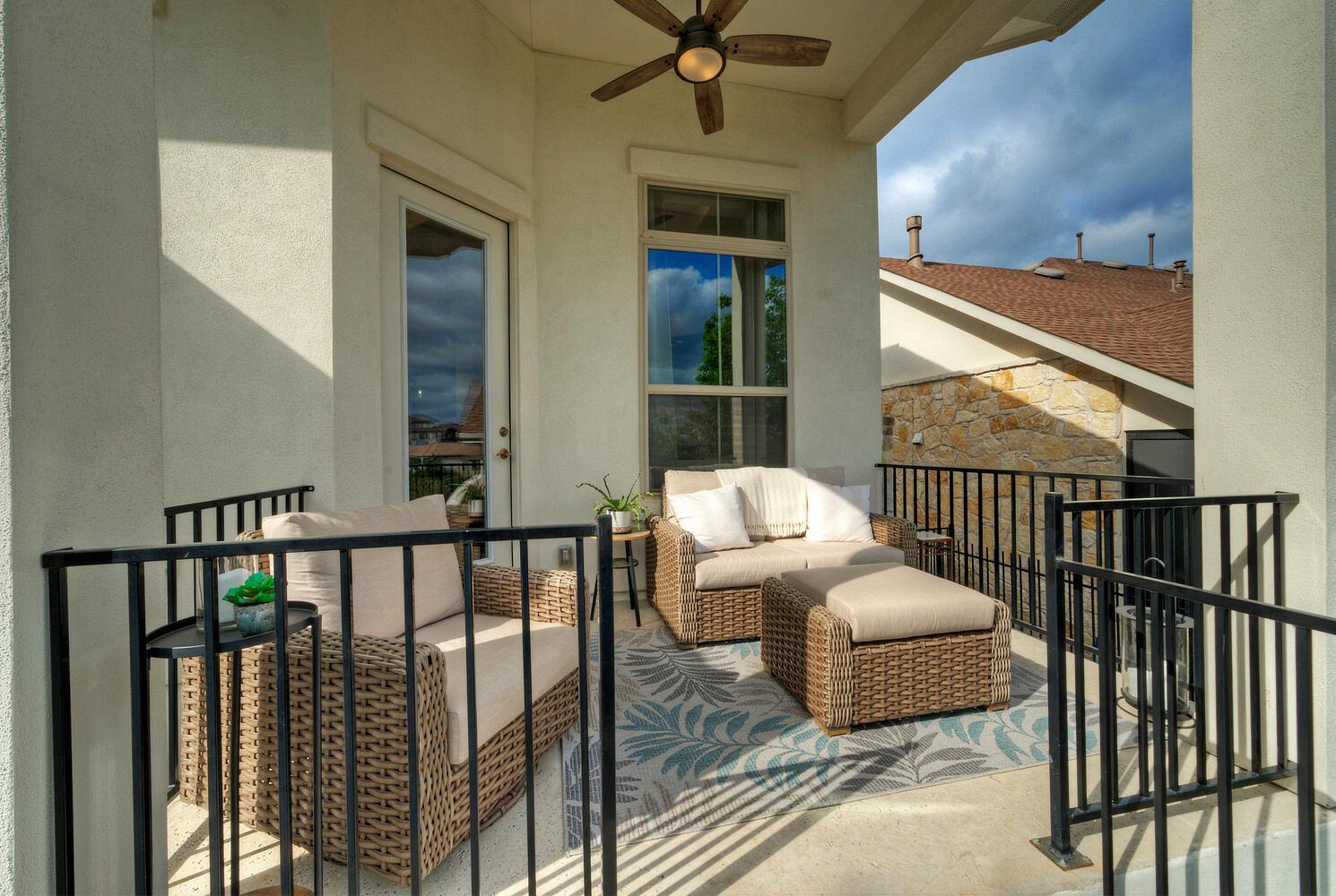 106 Cartwheel Bnd # 55, Austin, TX 78738