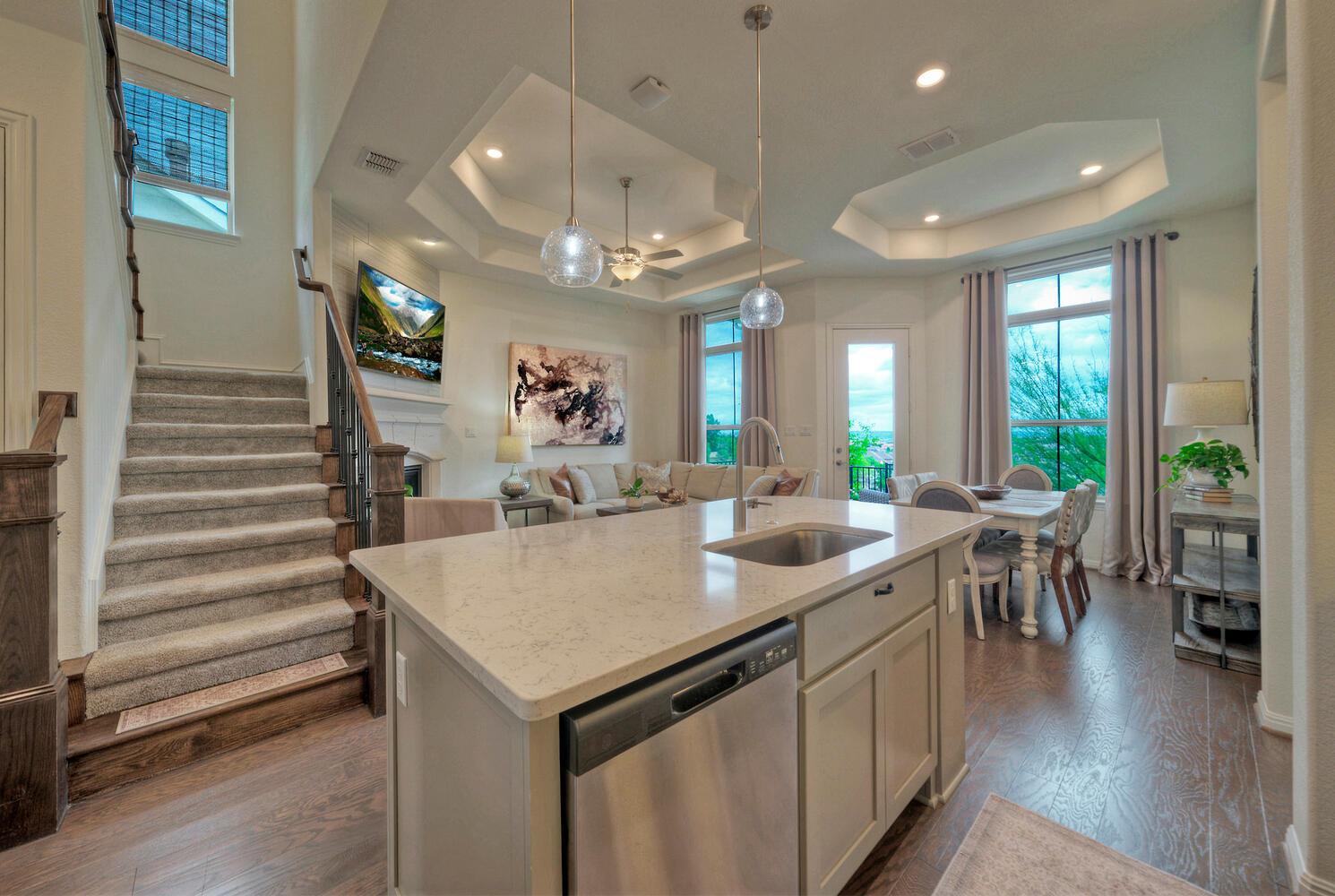 106 Cartwheel Bnd # 55, Austin, TX 78738