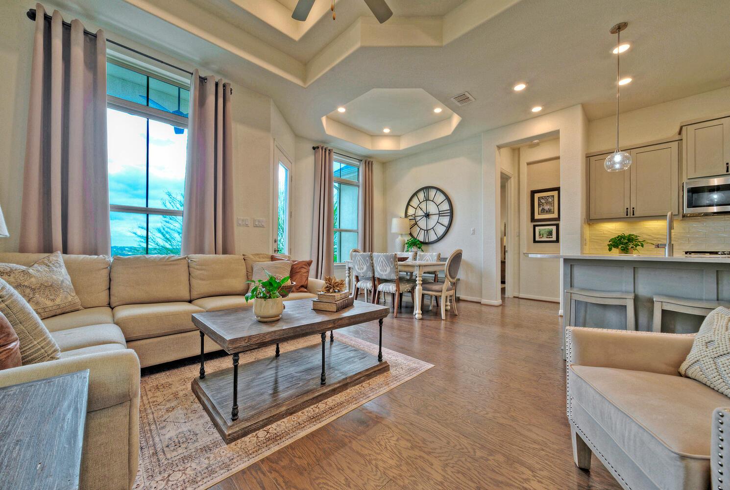 106 Cartwheel Bnd # 55, Austin, TX 78738