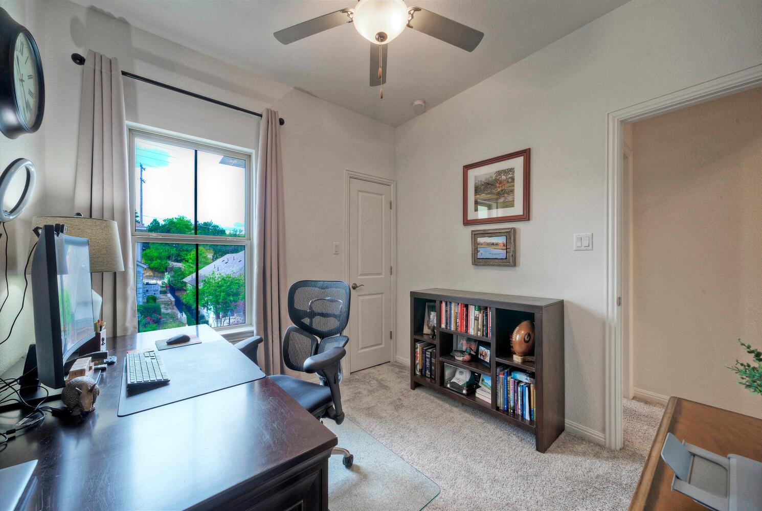 106 Cartwheel Bnd # 55, Austin, TX 78738