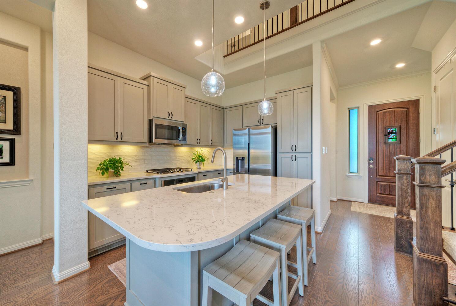 106 Cartwheel Bnd # 55, Austin, TX 78738