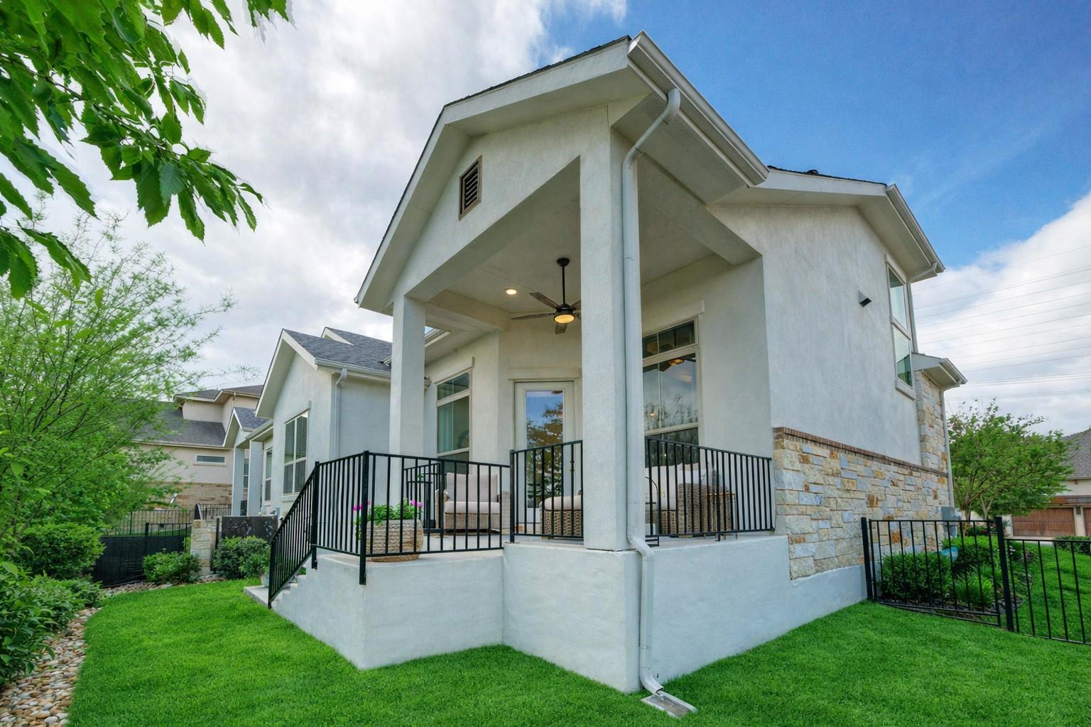 106 Cartwheel Bnd # 55, Austin, TX 78738