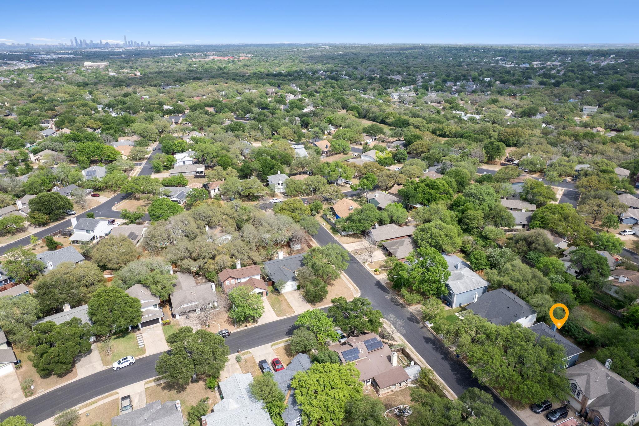 4515 Alta Loma Dr, Austin, TX 78749