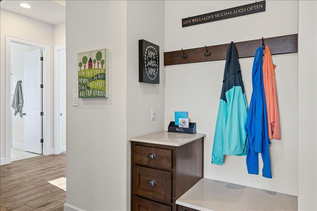 109 Pink Granite Blvd, Dripping Springs, TX 78620