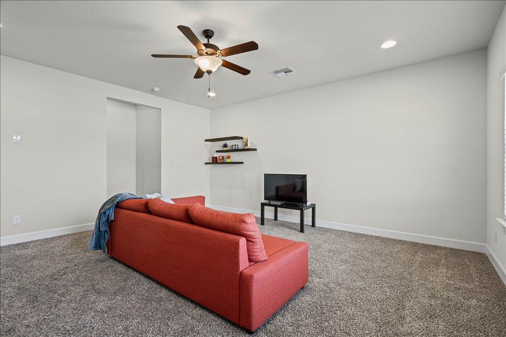 109 Pink Granite Blvd, Dripping Springs, TX 78620