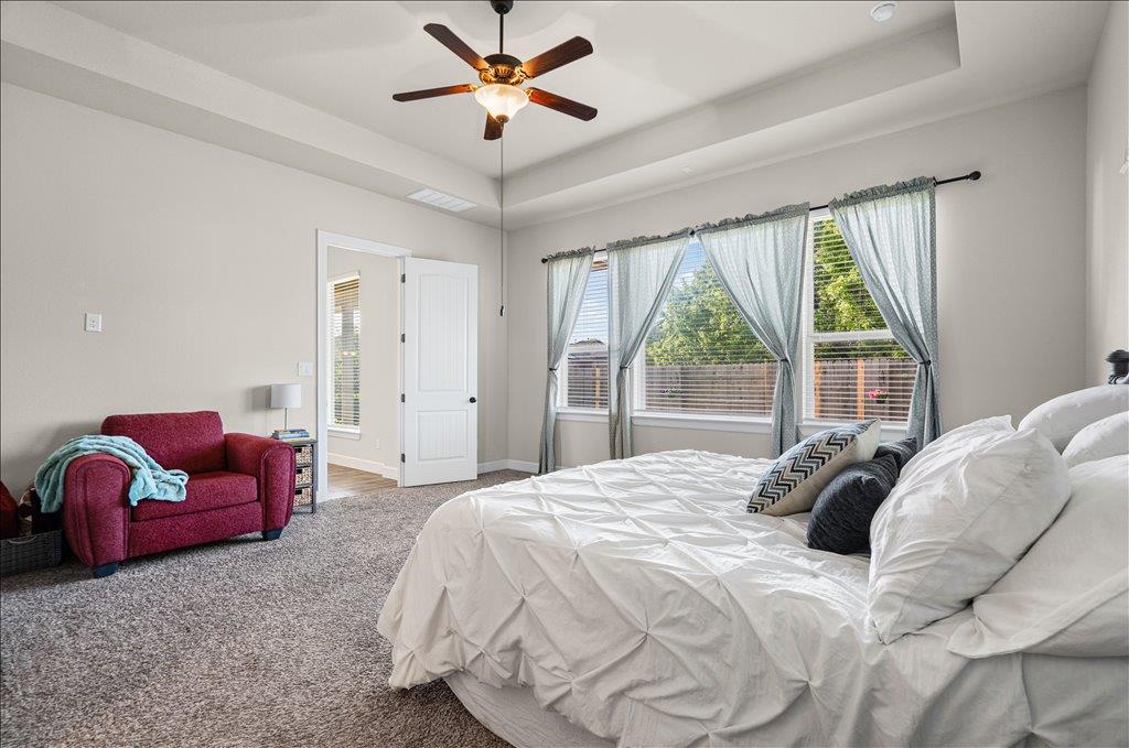 109 Pink Granite Blvd, Dripping Springs, TX 78620