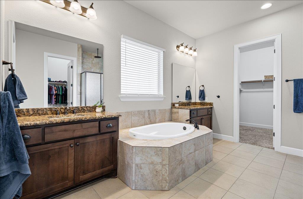 109 Pink Granite Blvd, Dripping Springs, TX 78620