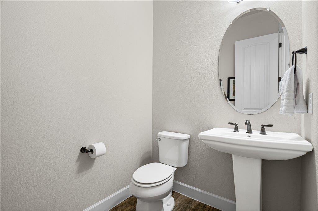 109 Pink Granite Blvd, Dripping Springs, TX 78620