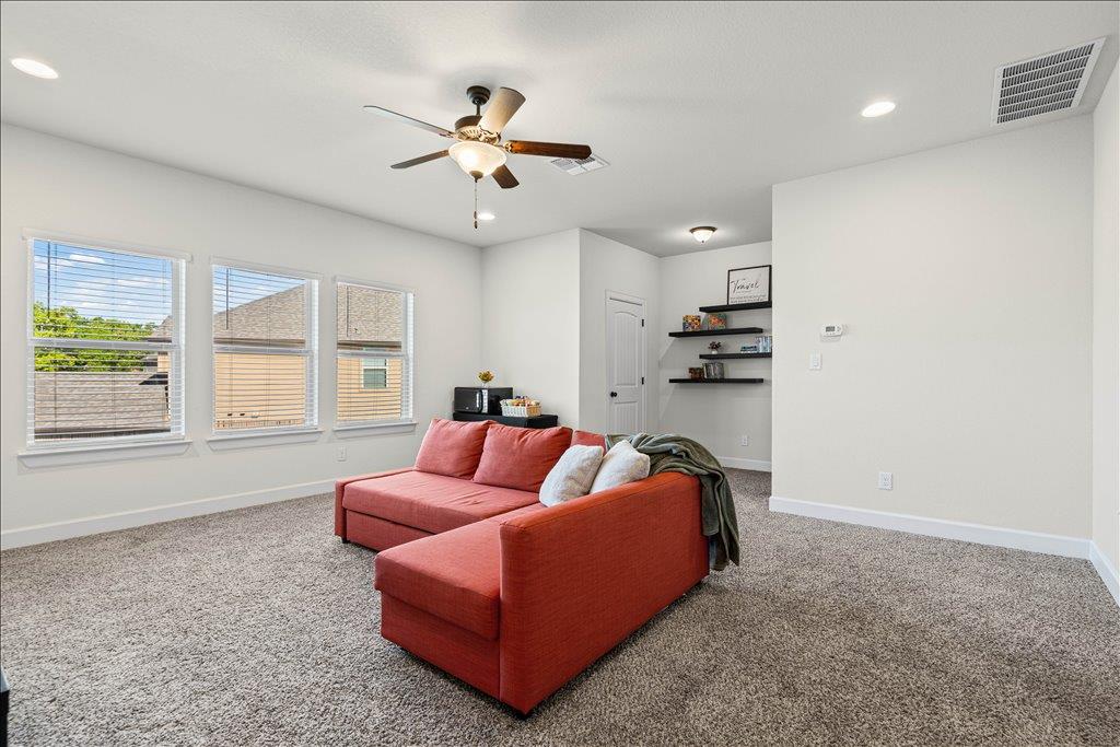 109 Pink Granite Blvd, Dripping Springs, TX 78620