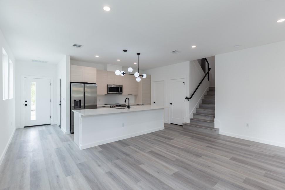 21515A Patton Ave # 2, Lago Vista, TX 78645