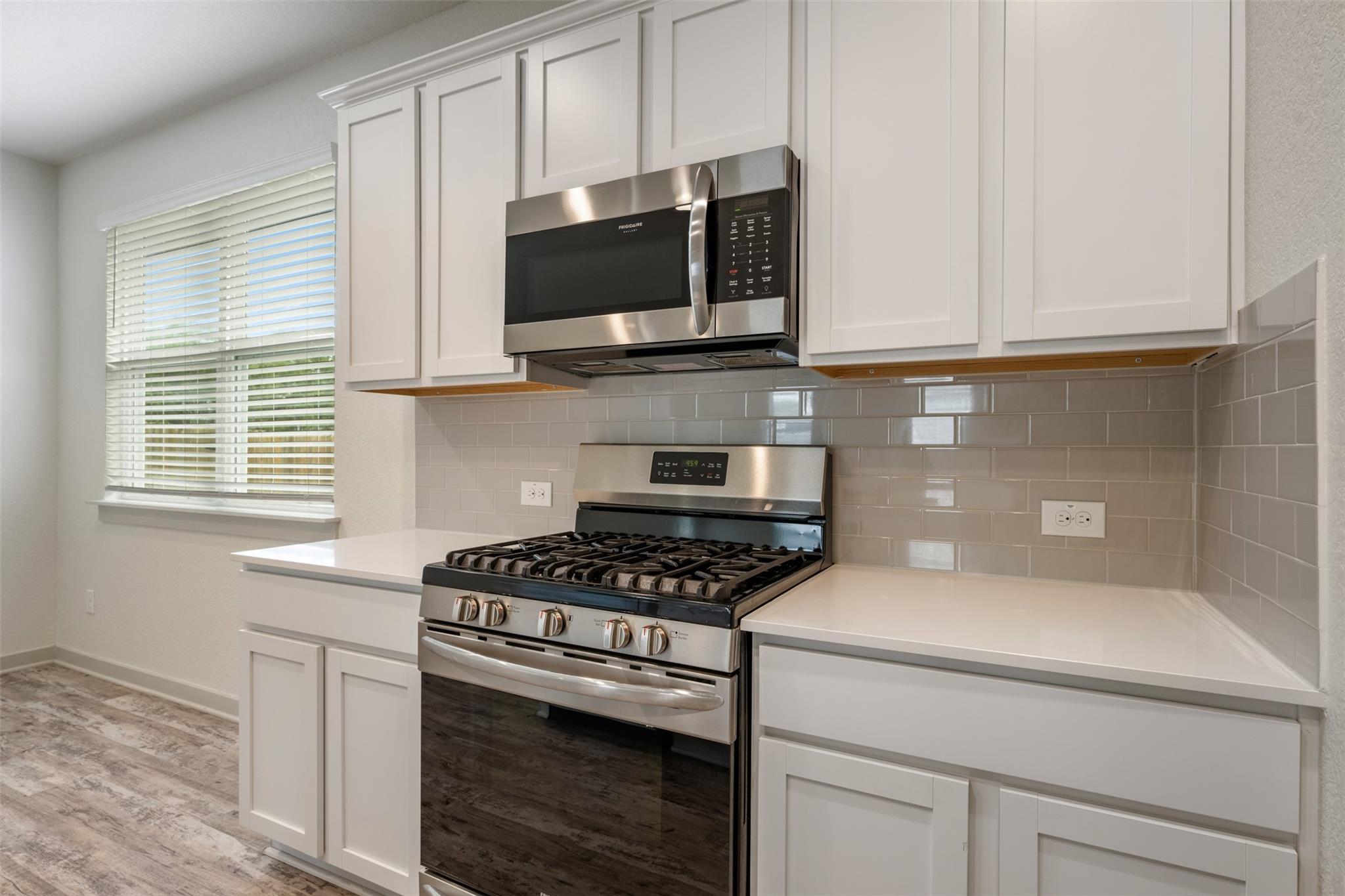 253 Deserti Rd, Leander, TX 78641