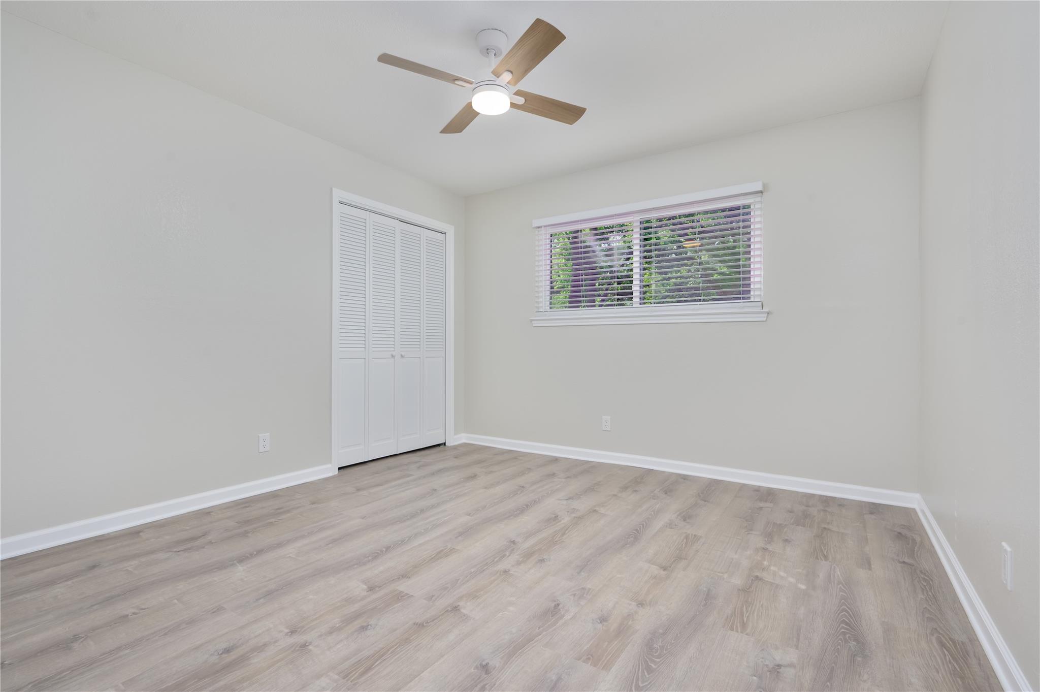 520 Cutty Trl # B, Lakeway, TX 78734