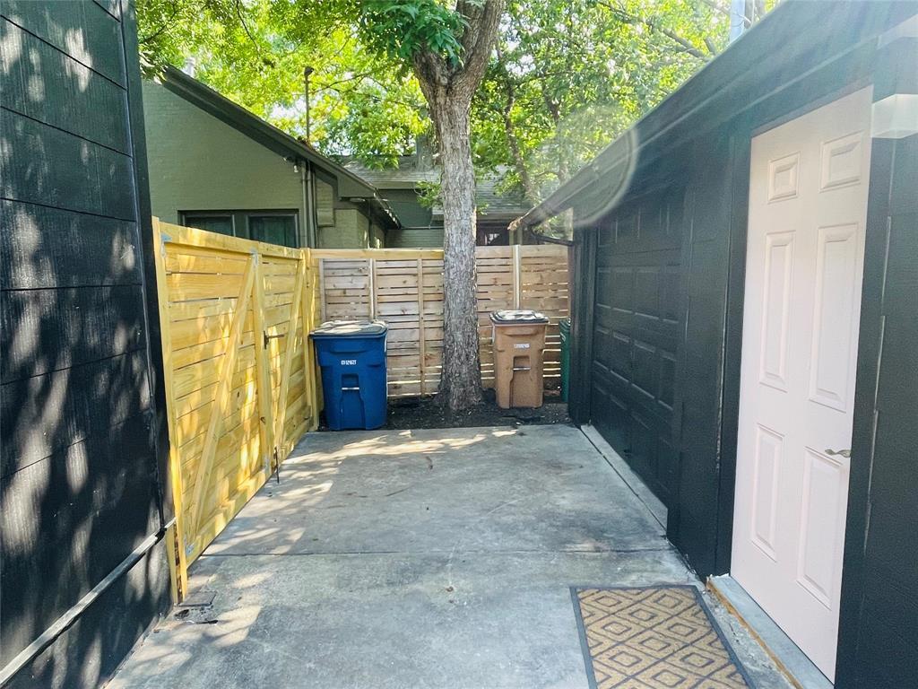 1403 Newfield Ln, Austin, TX 78703