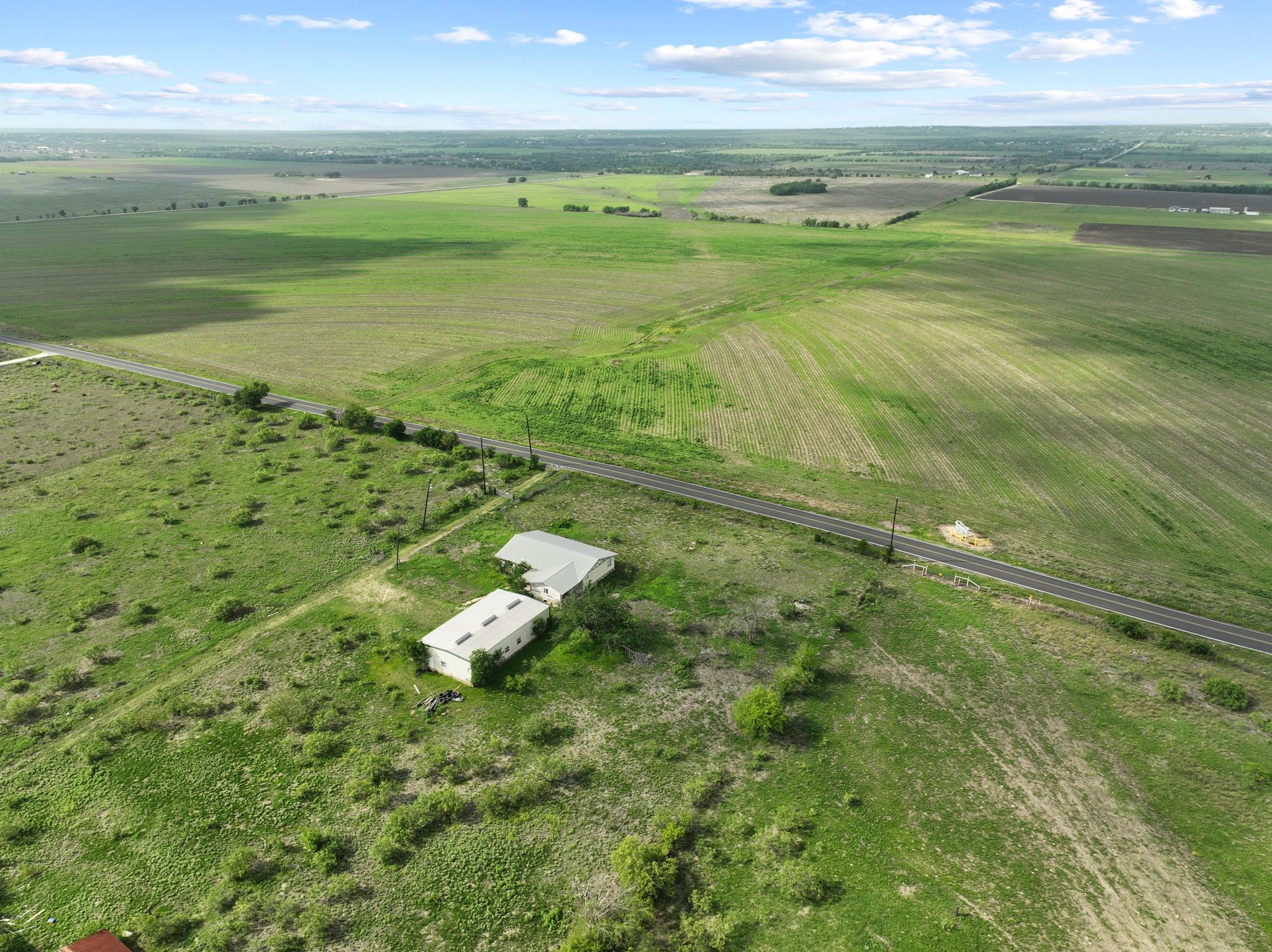 14104 Hokanson Rd, Del Valle, TX 78617