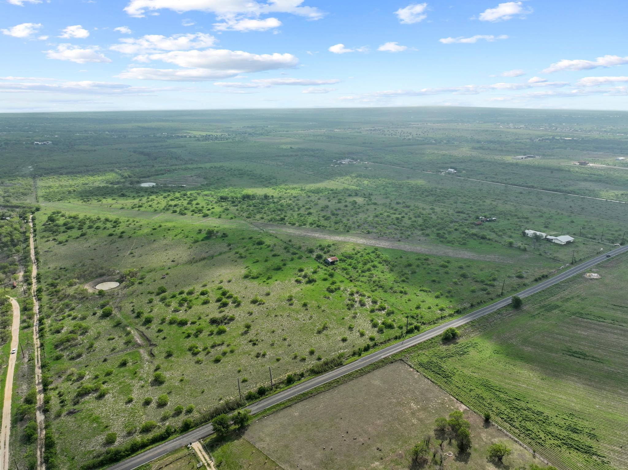 14104 Hokanson Rd, Del Valle, TX 78617