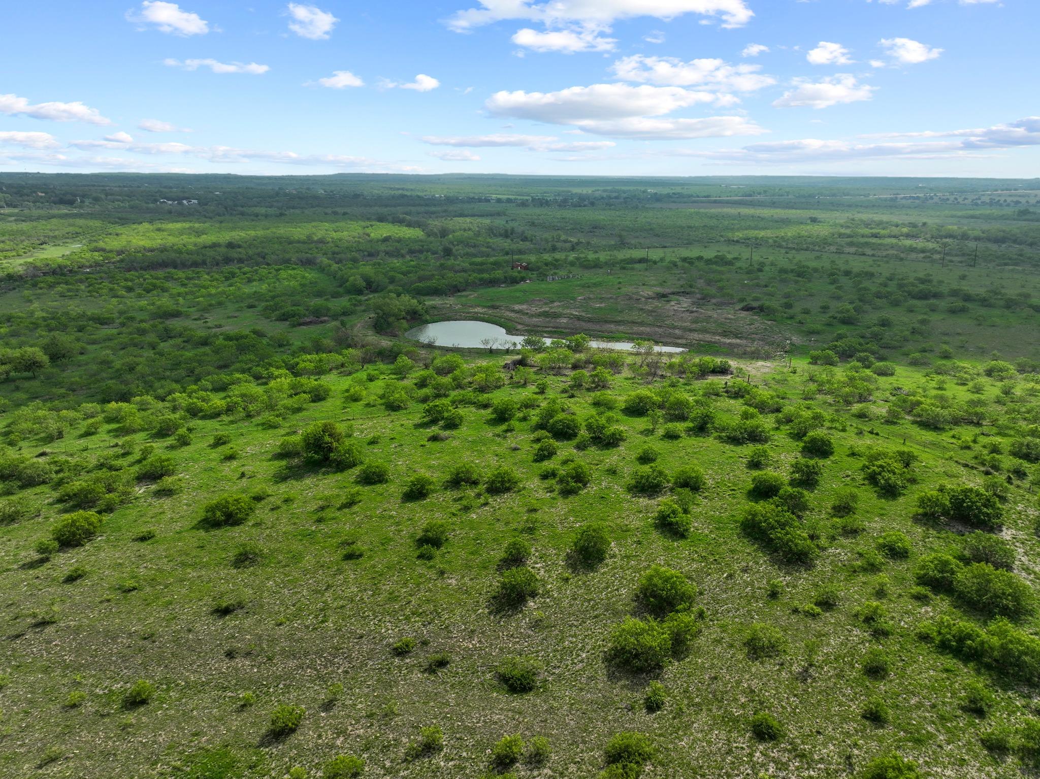 14104 Hokanson Rd, Del Valle, TX 78617