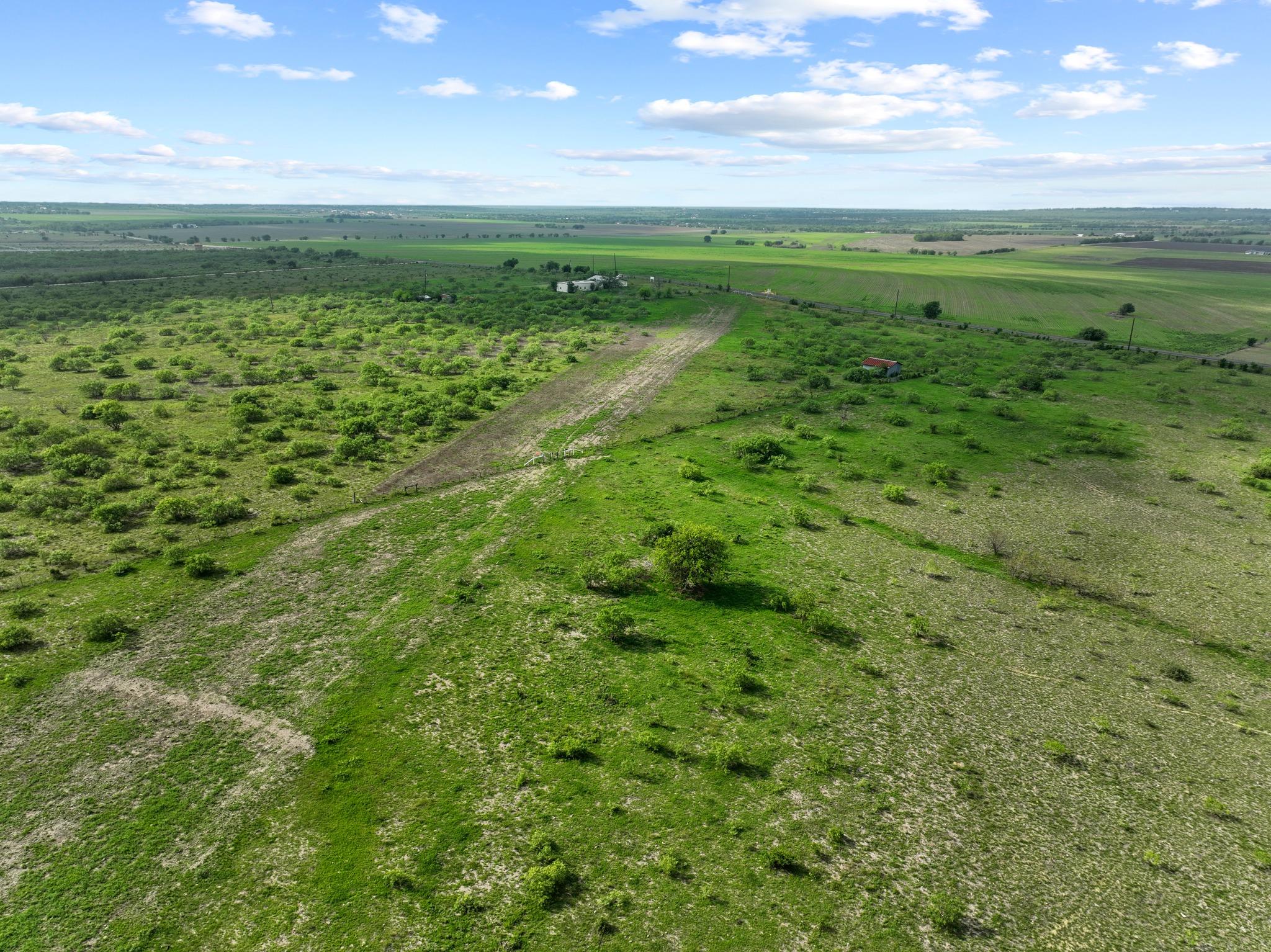 14104 Hokanson Rd, Del Valle, TX 78617