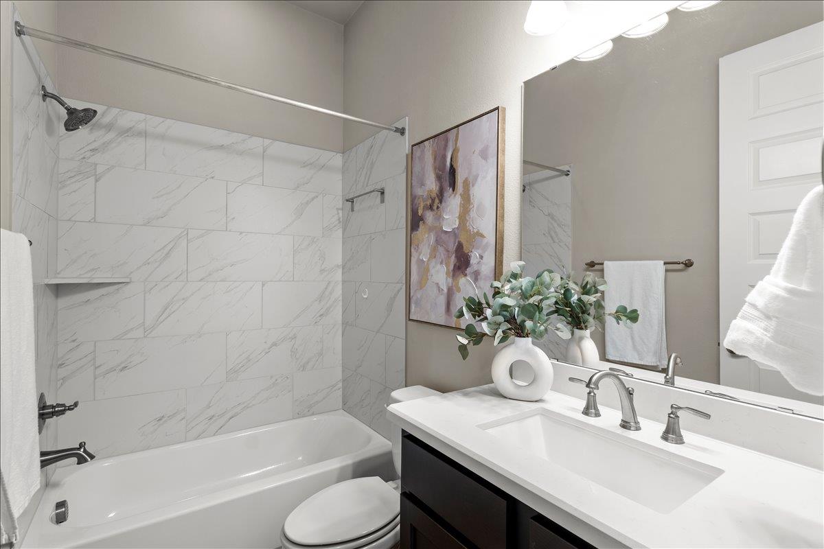 8212 Gilwice Ln, Austin, TX 78744