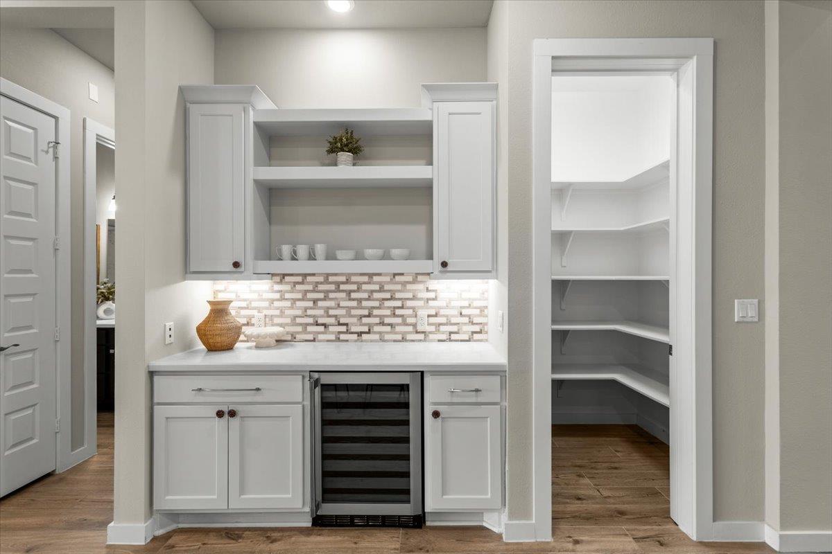 8212 Gilwice Ln, Austin, TX 78744