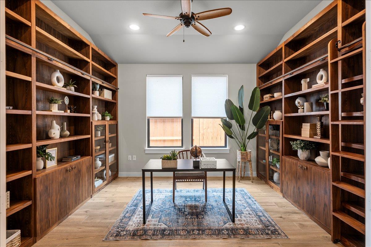 8212 Gilwice Ln, Austin, TX 78744