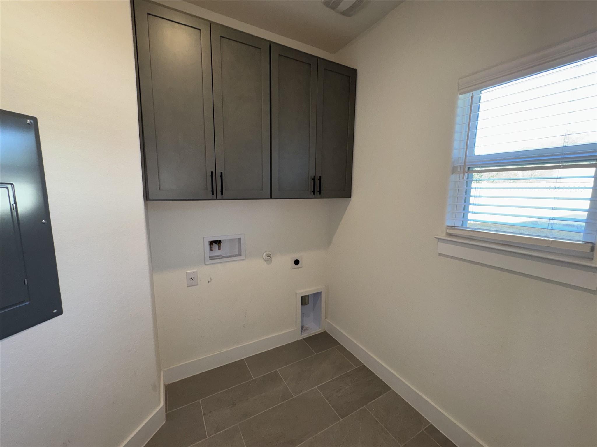 449 Dove Trl, Bertram, TX 78605