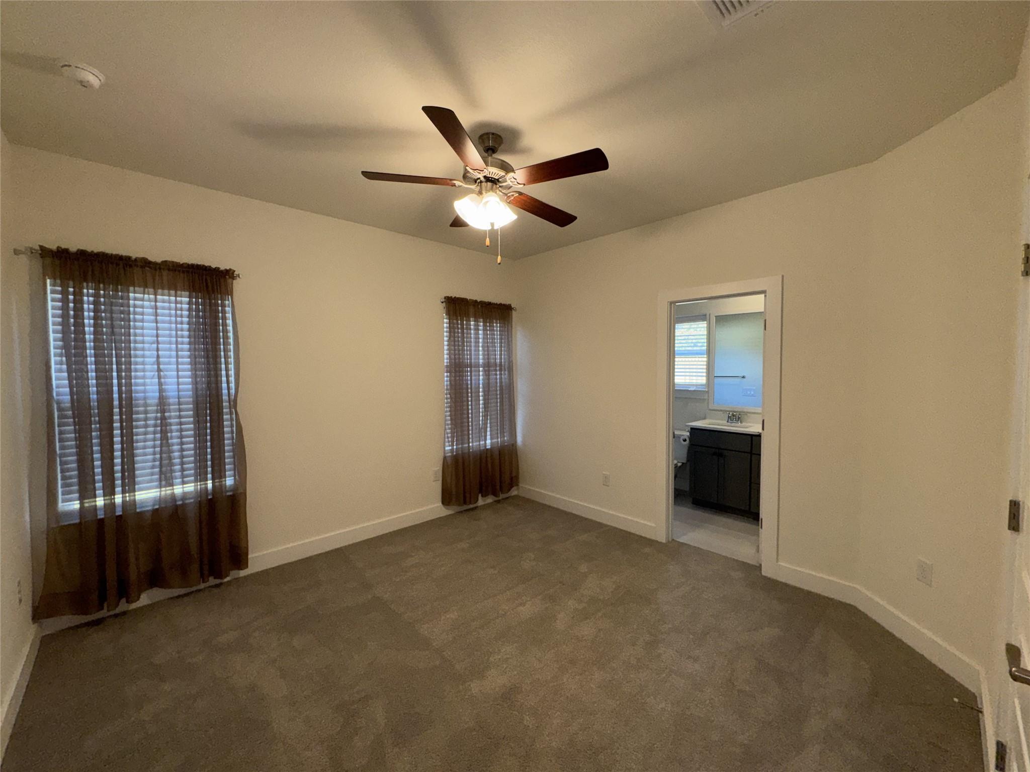 449 Dove Trl, Bertram, TX 78605