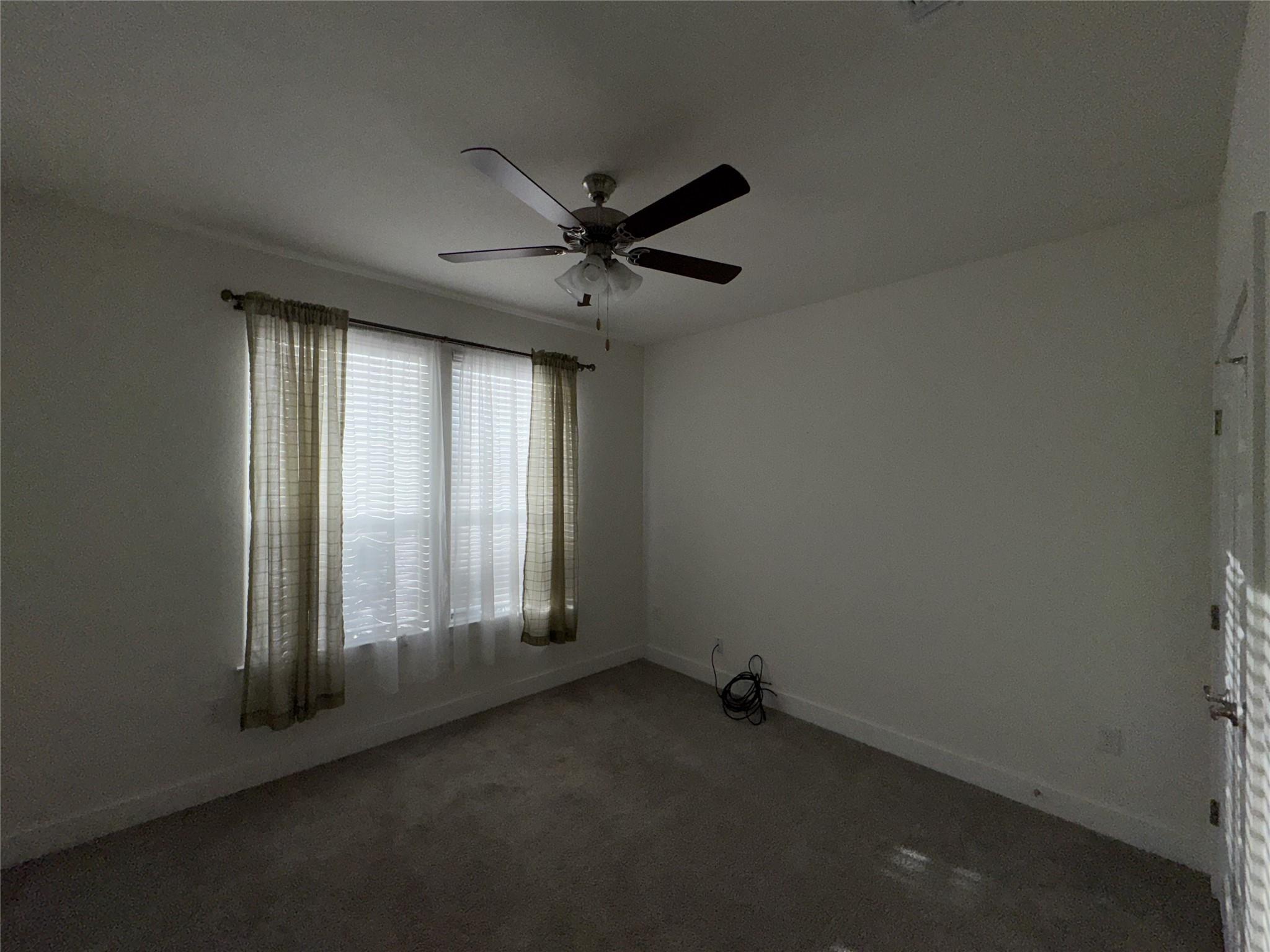 449 Dove Trl, Bertram, TX 78605