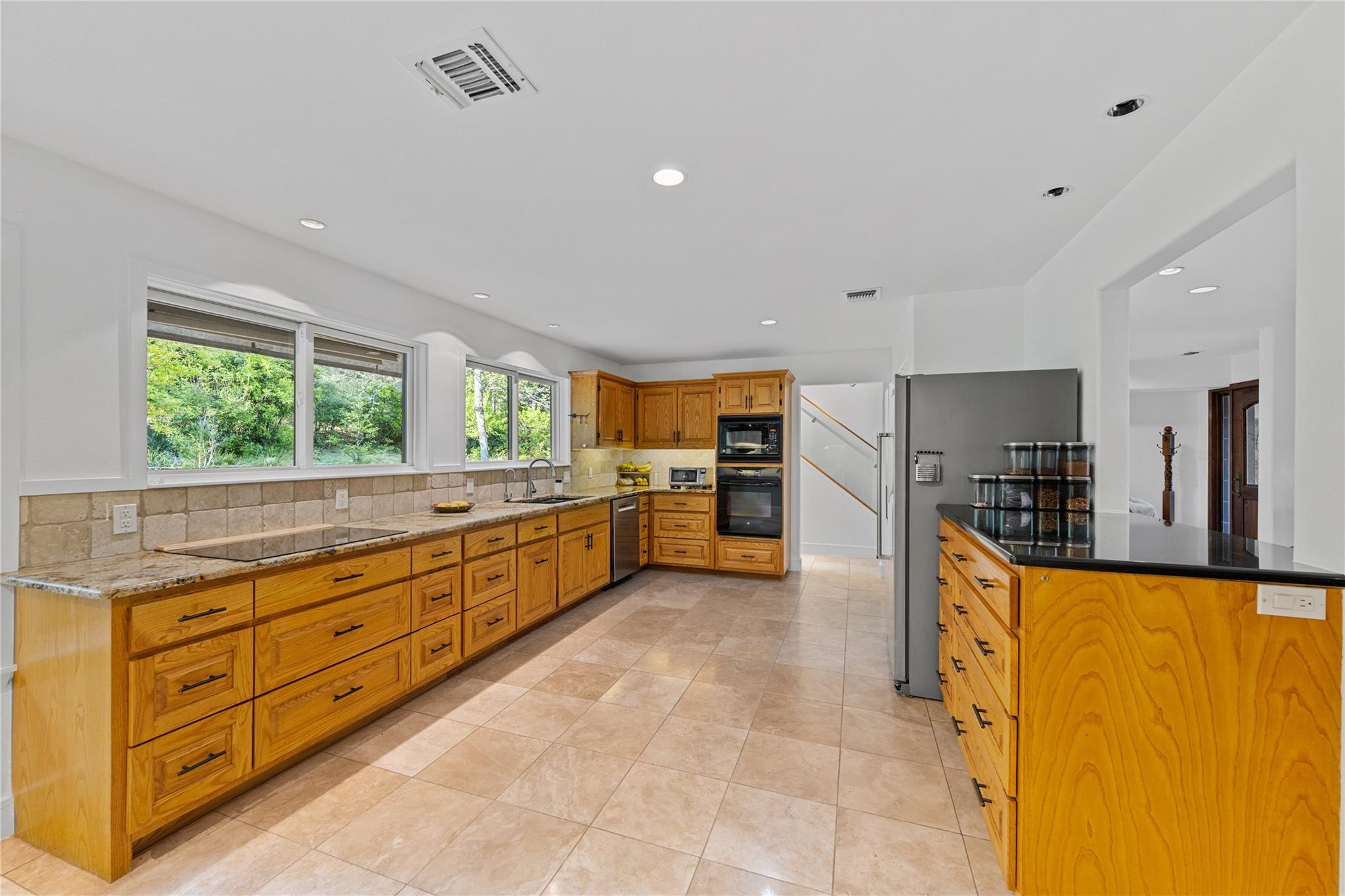 915 Wild Basin Ledge, Austin, TX 78746
