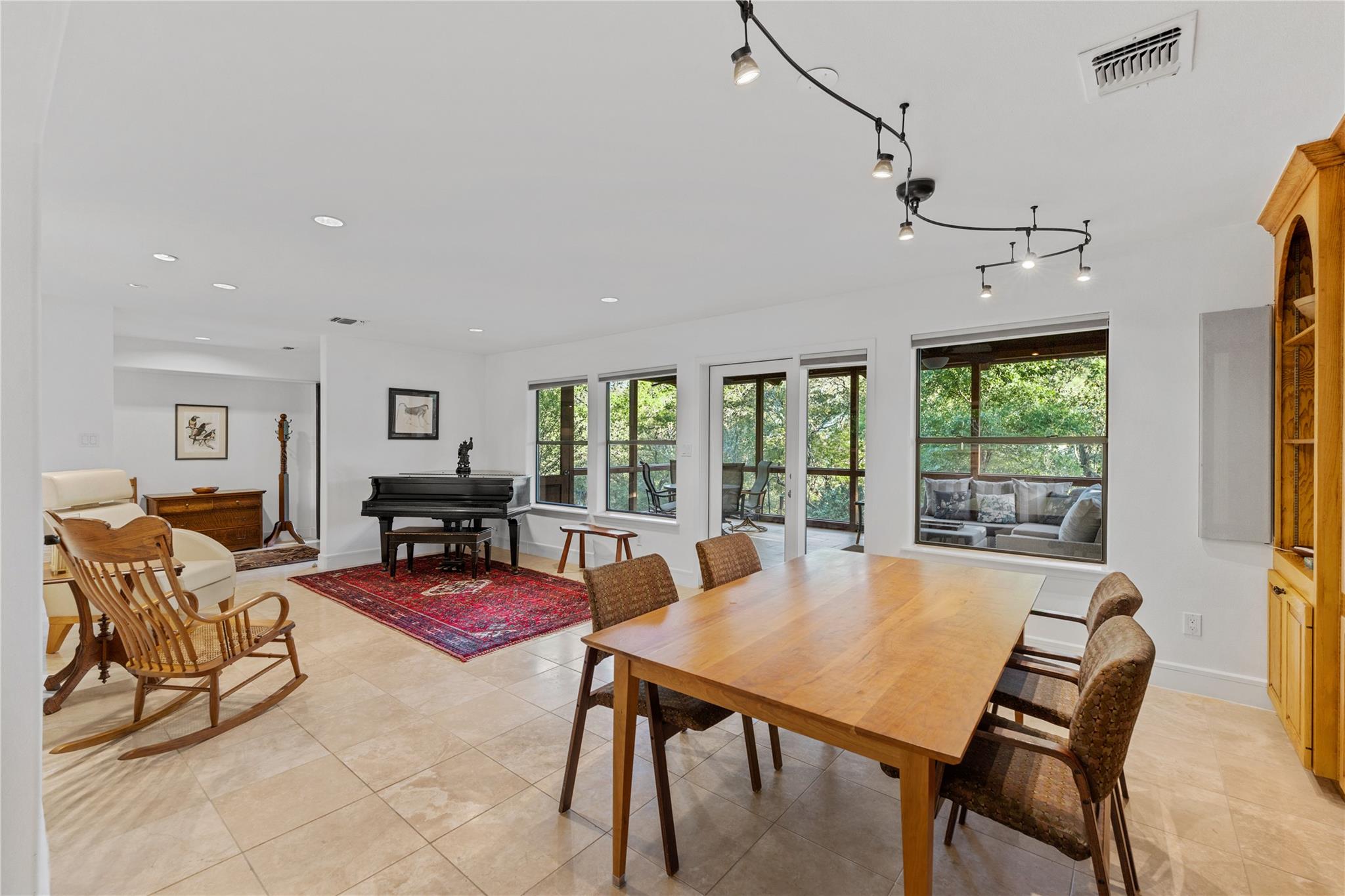 915 Wild Basin Ledge, Austin, TX 78746