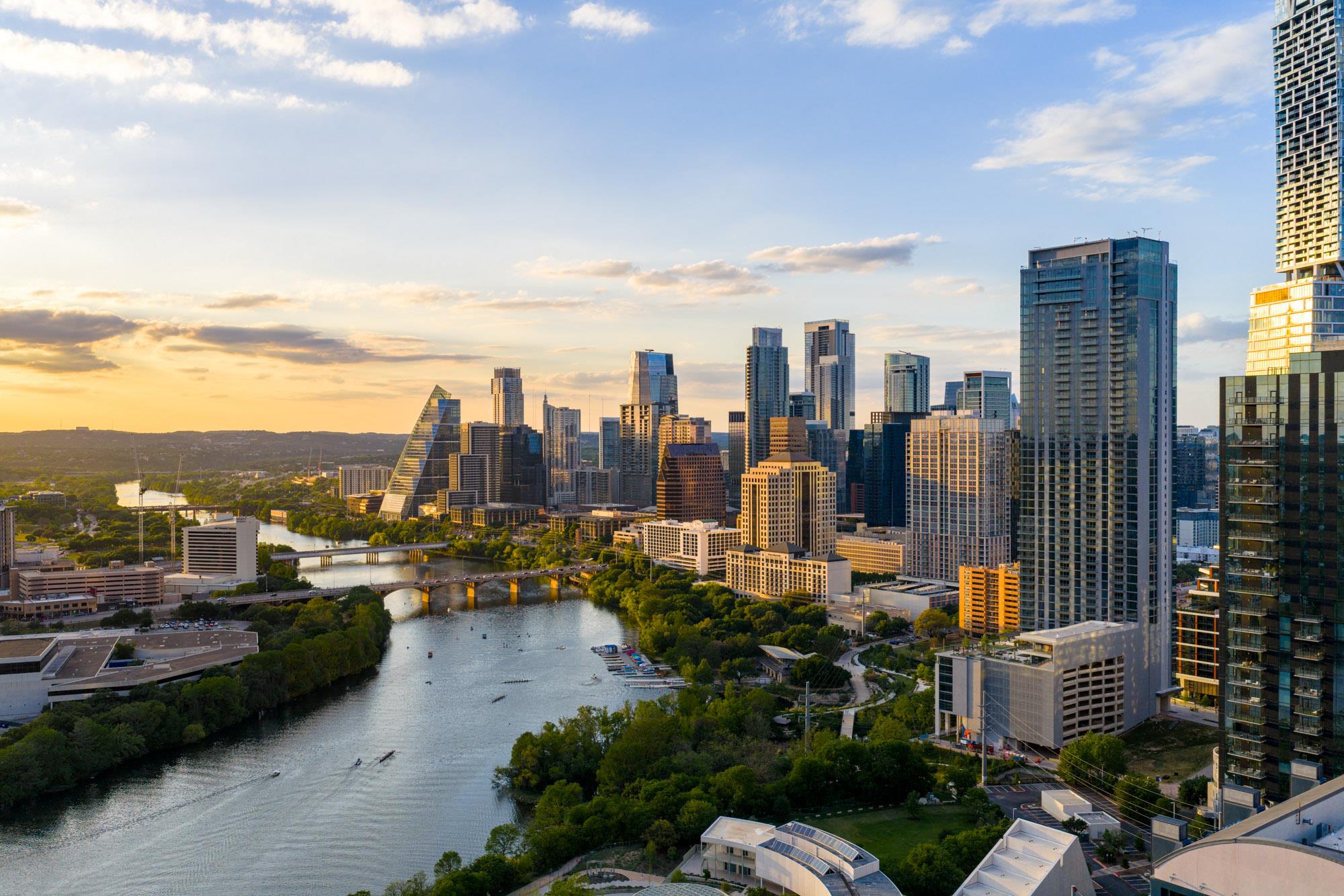 44 East Ave # 3303, Austin, TX 78701