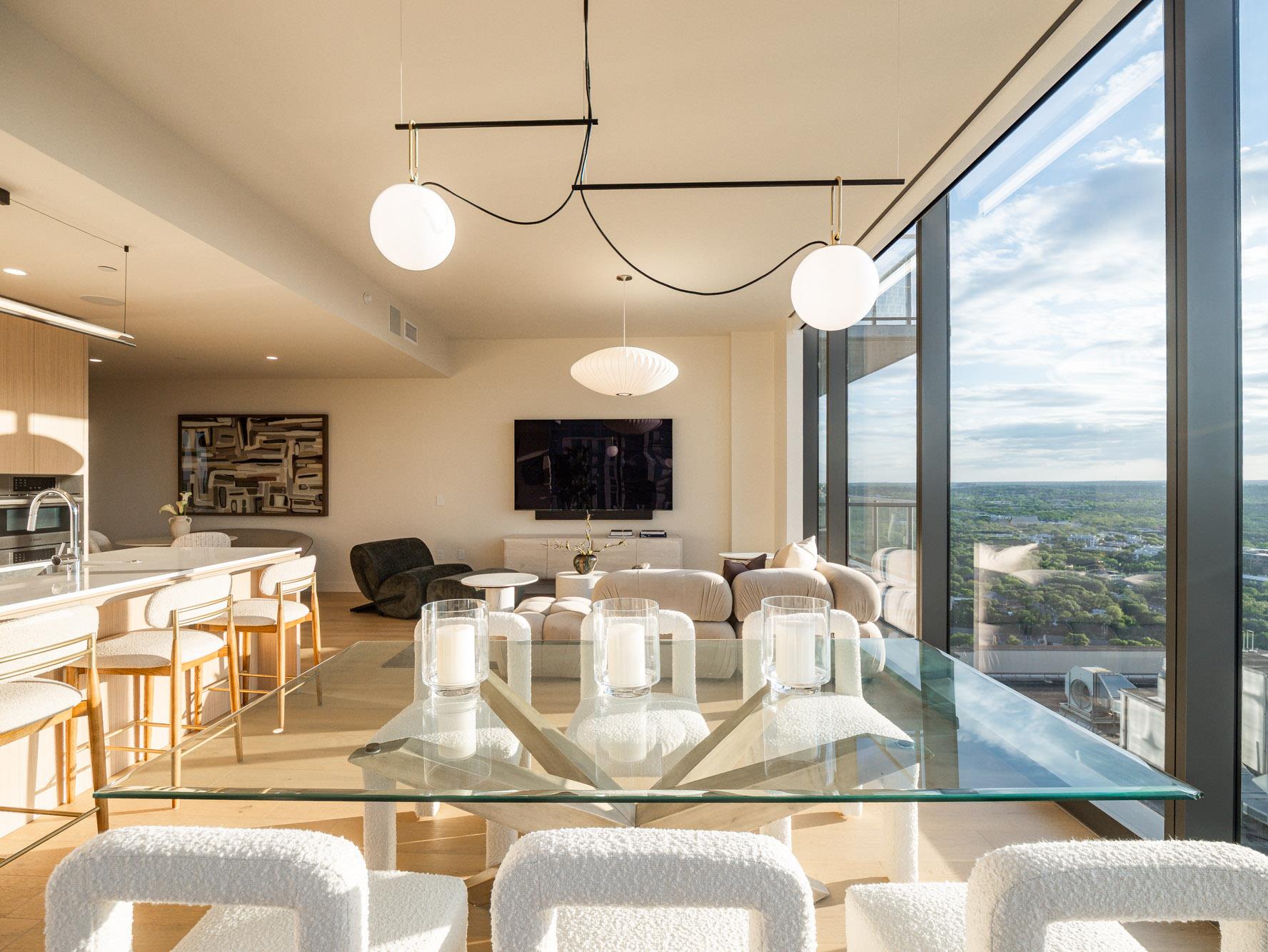 44 East Ave # 3303, Austin, TX 78701