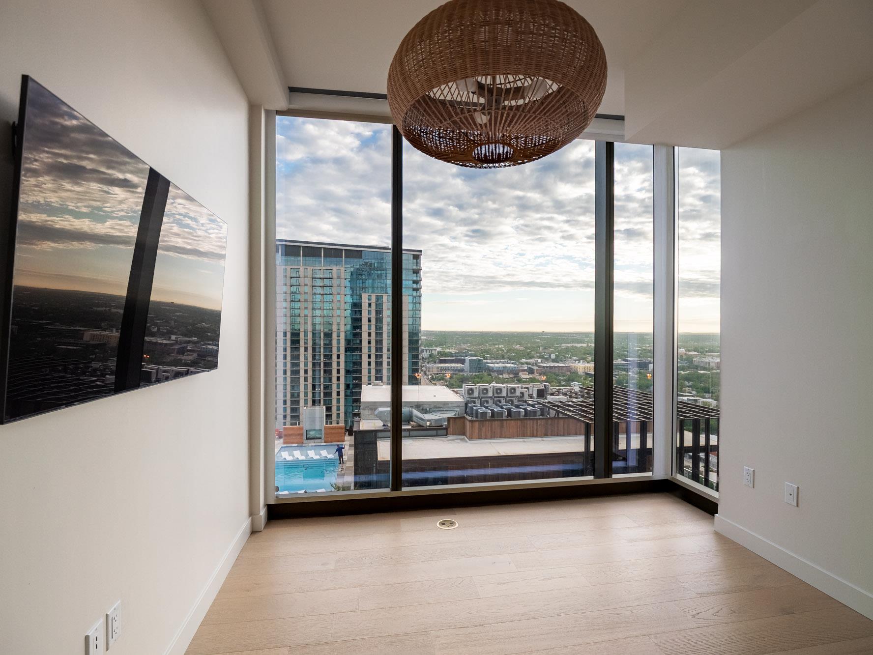 44 East Ave # 3303, Austin, TX 78701