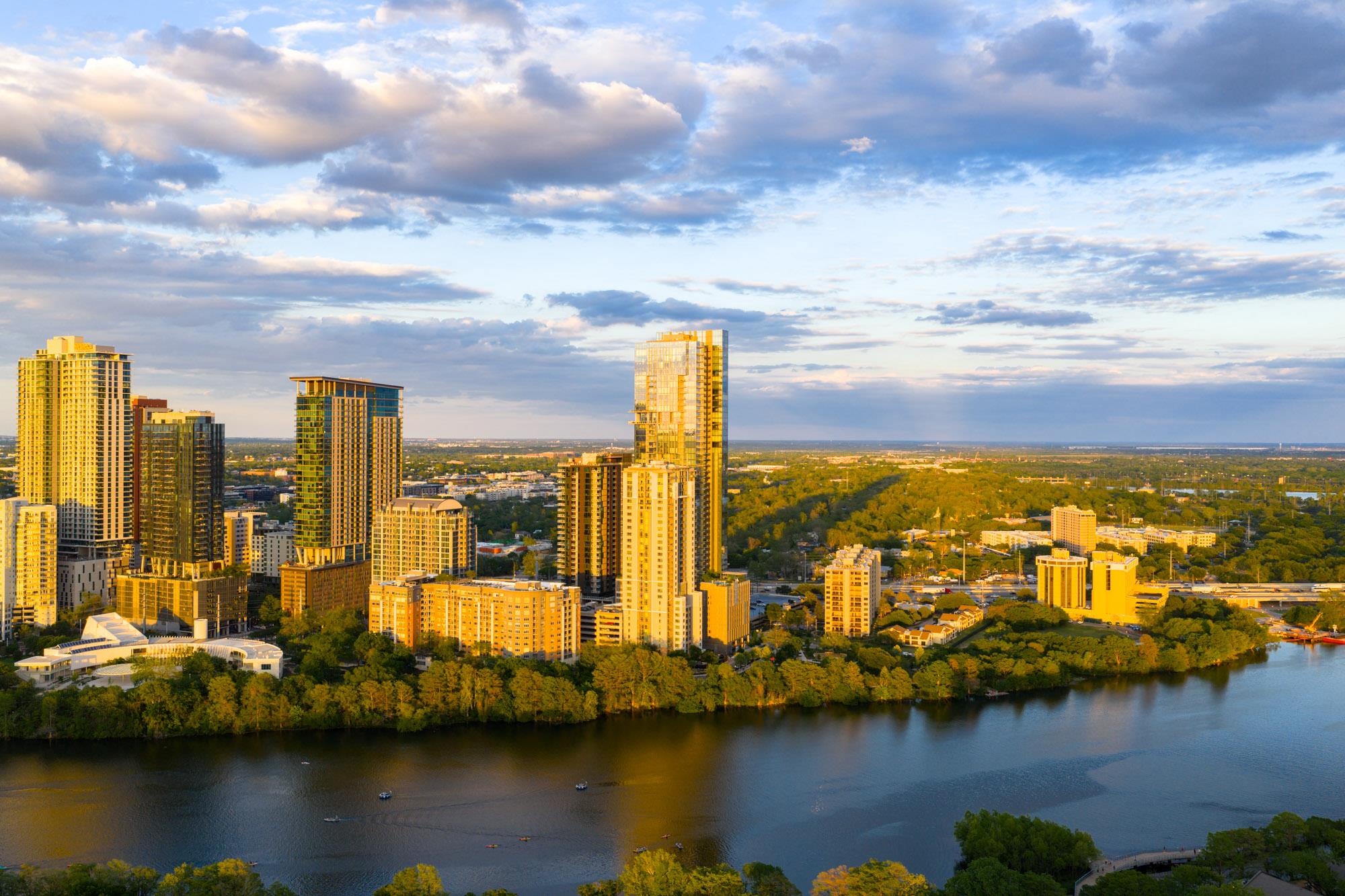 44 East Ave # 3303, Austin, TX 78701