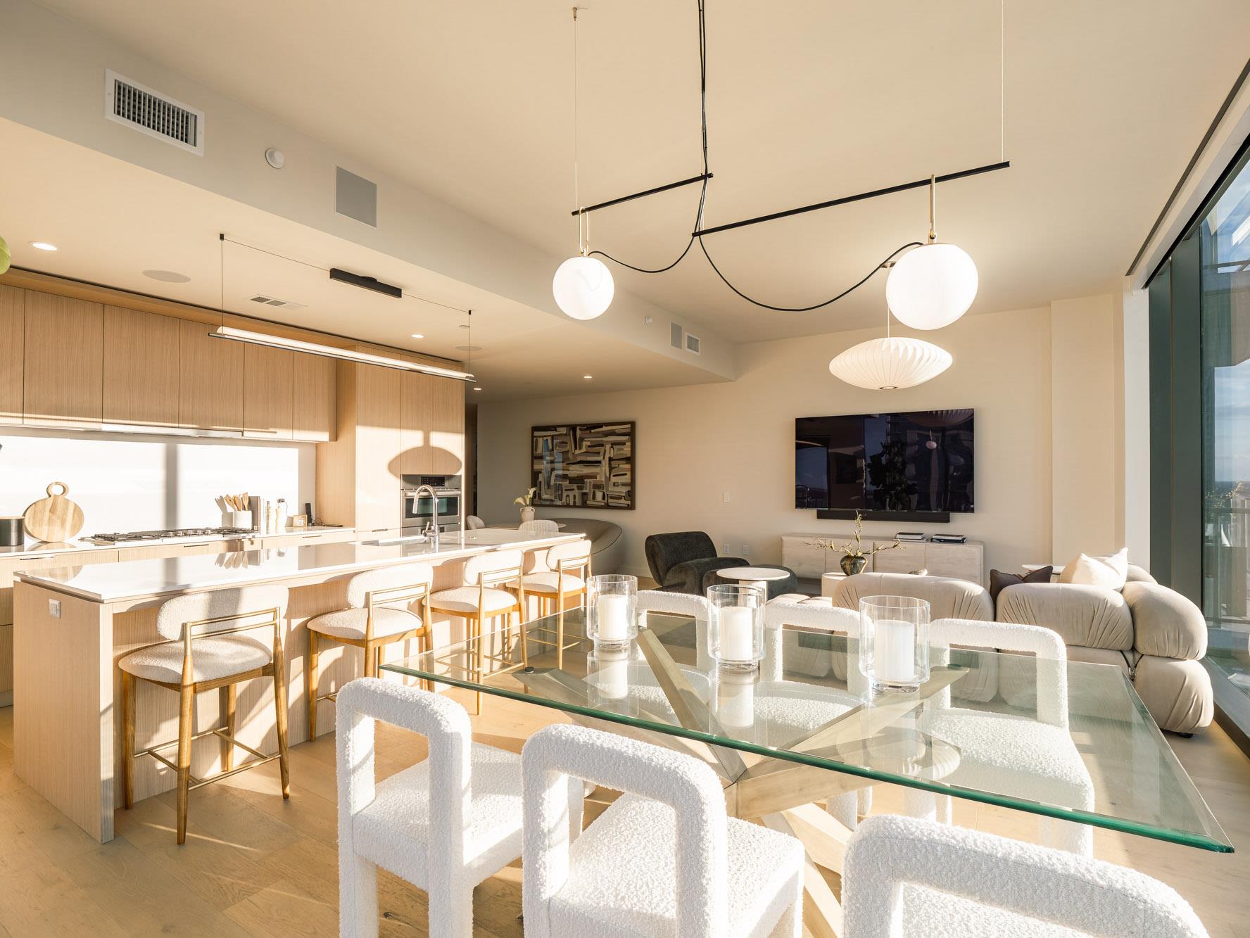 44 East Ave # 3303, Austin, TX 78701