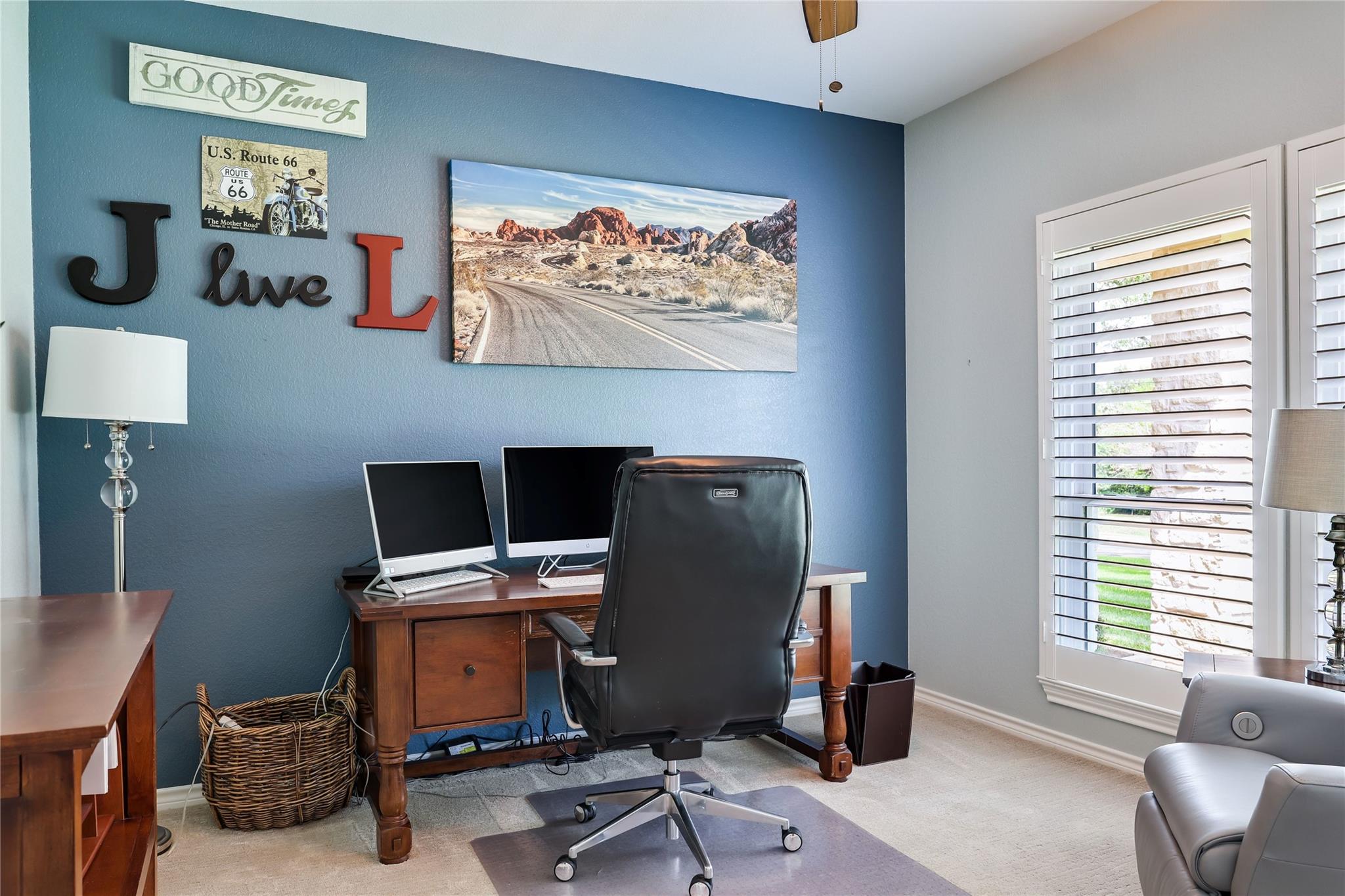 906 Texas Trl, Austin, TX 78737