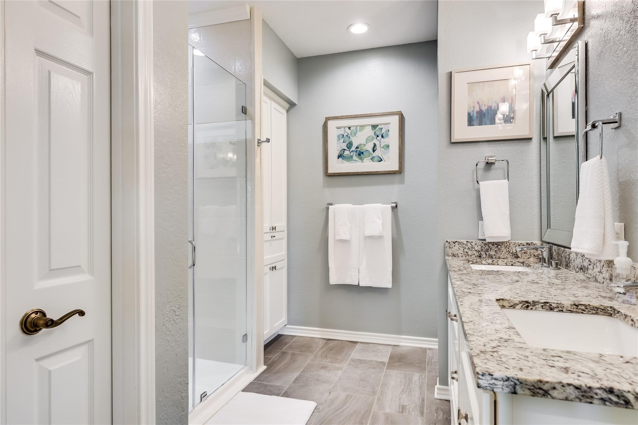 906 Texas Trl, Austin, TX 78737