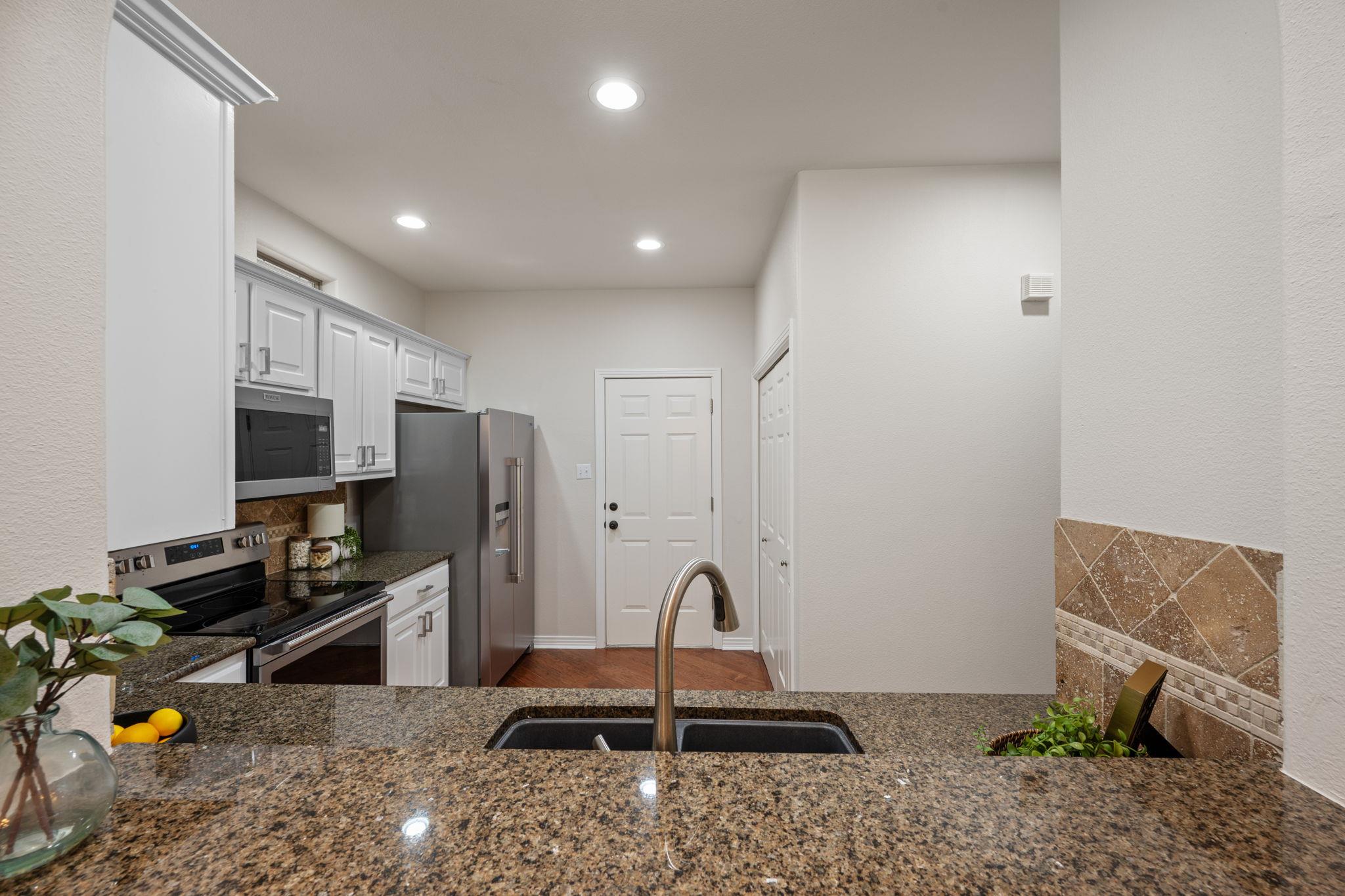 11603 Ladera Vista Dr # 25, Austin, TX 78759