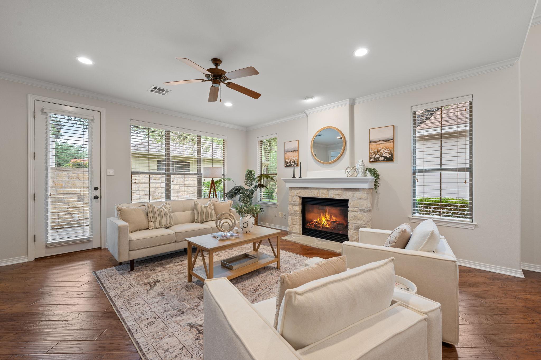 11603 Ladera Vista Dr # 25, Austin, TX 78759