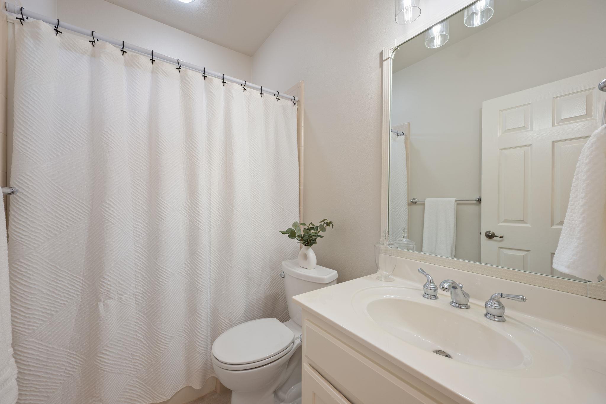 11603 Ladera Vista Dr # 25, Austin, TX 78759