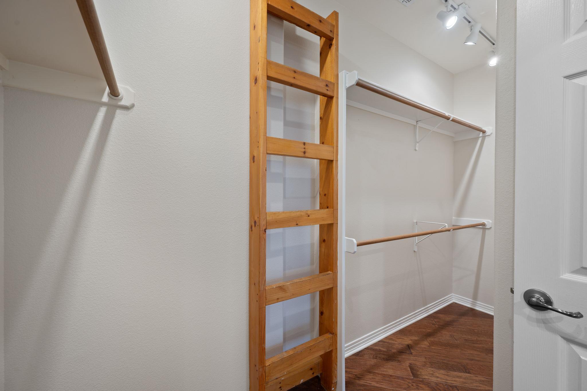 11603 Ladera Vista Dr # 25, Austin, TX 78759