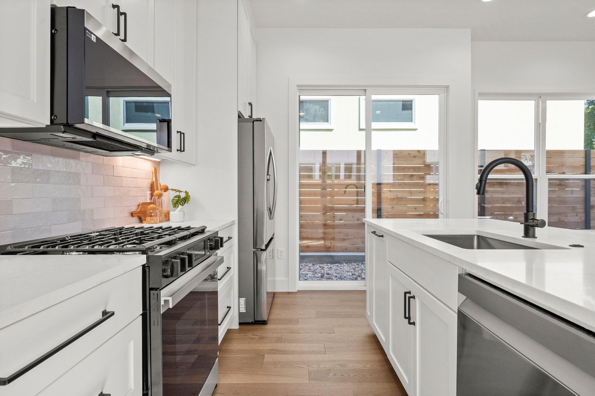 1407 Cedar Ave # 2, Austin, TX 78702