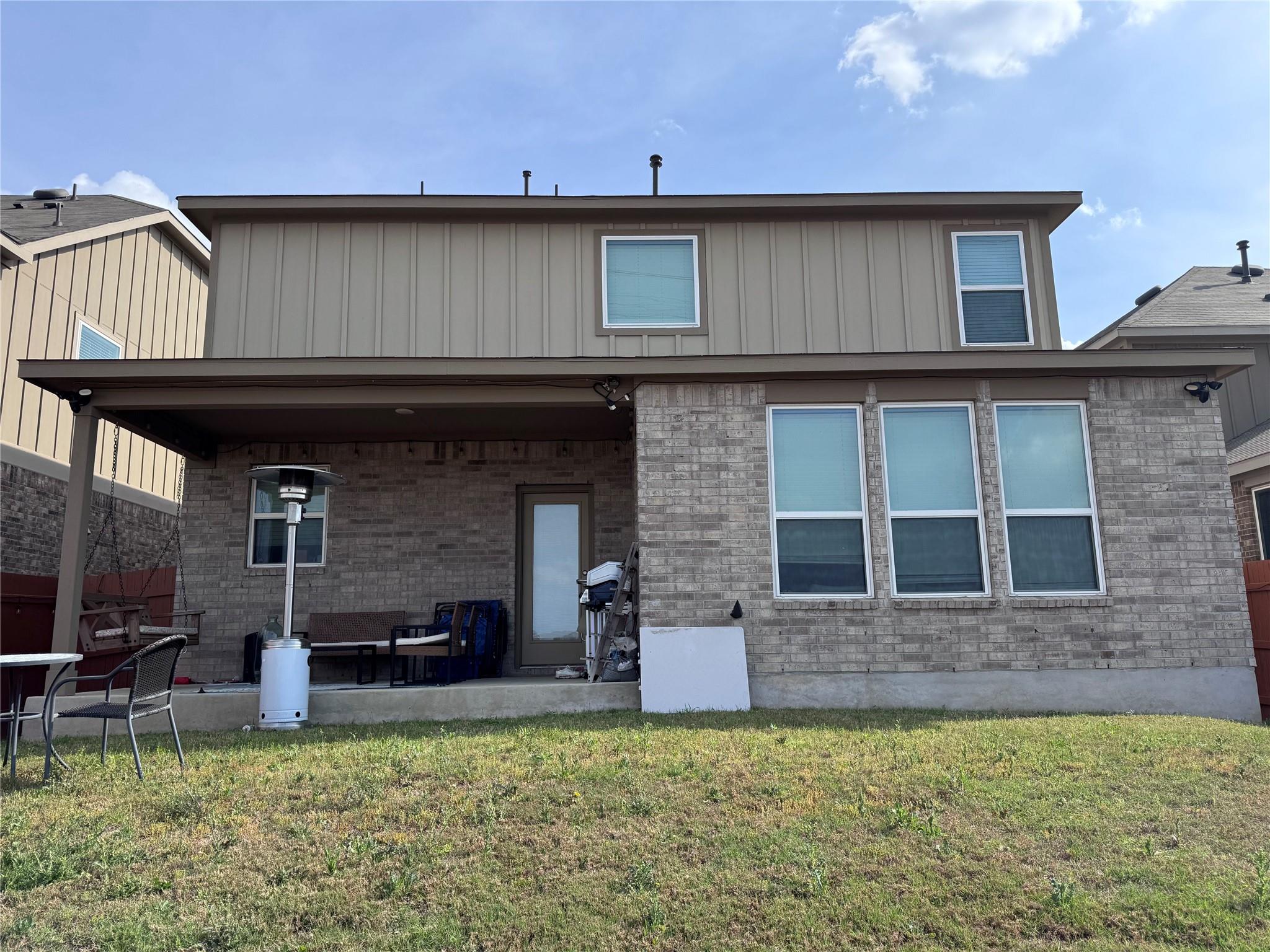 266 Sugar Cane Rd, Buda, TX 78610