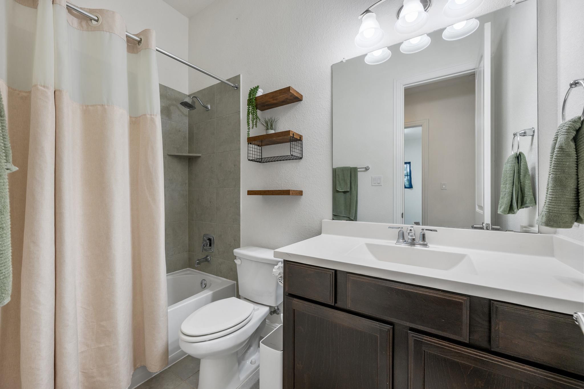 2009 Southcreek Dr, Leander, TX 78641